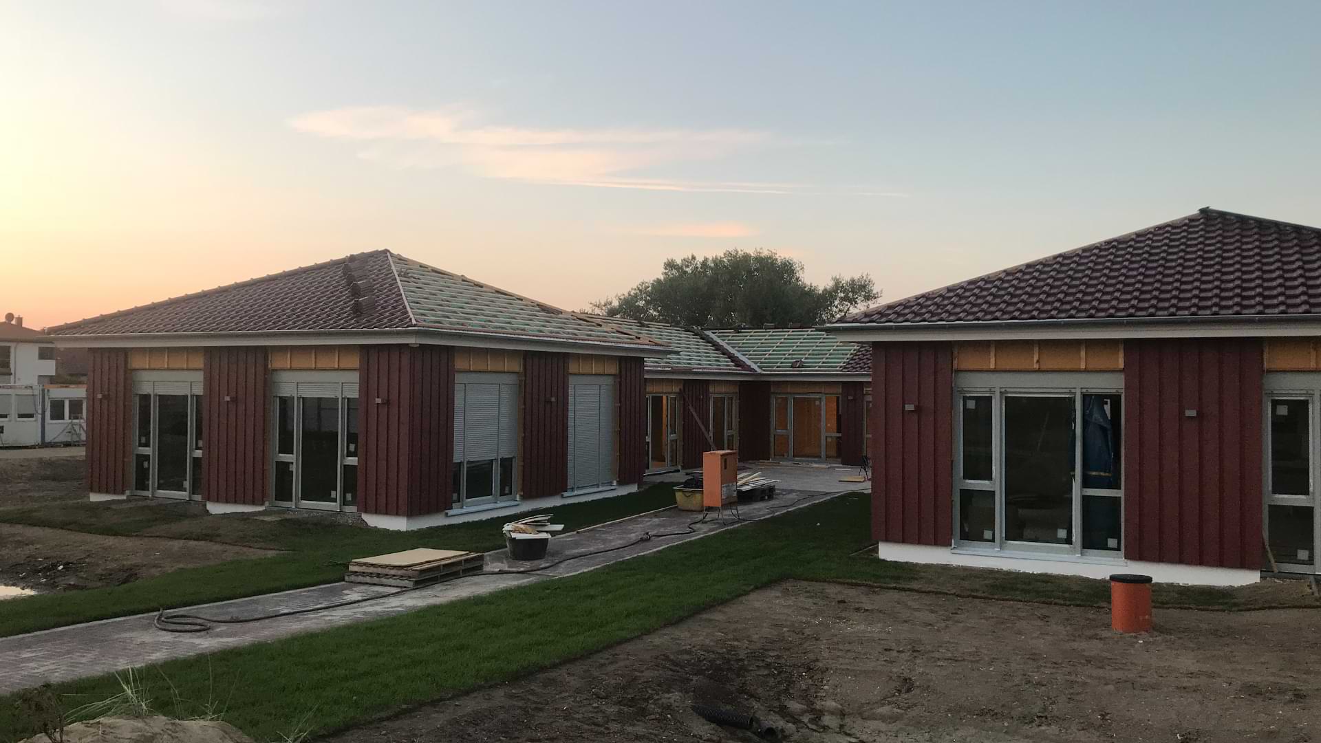 Ferienhaussiedlung in Holzmassivbauweise – Projekt Pelzerhaken